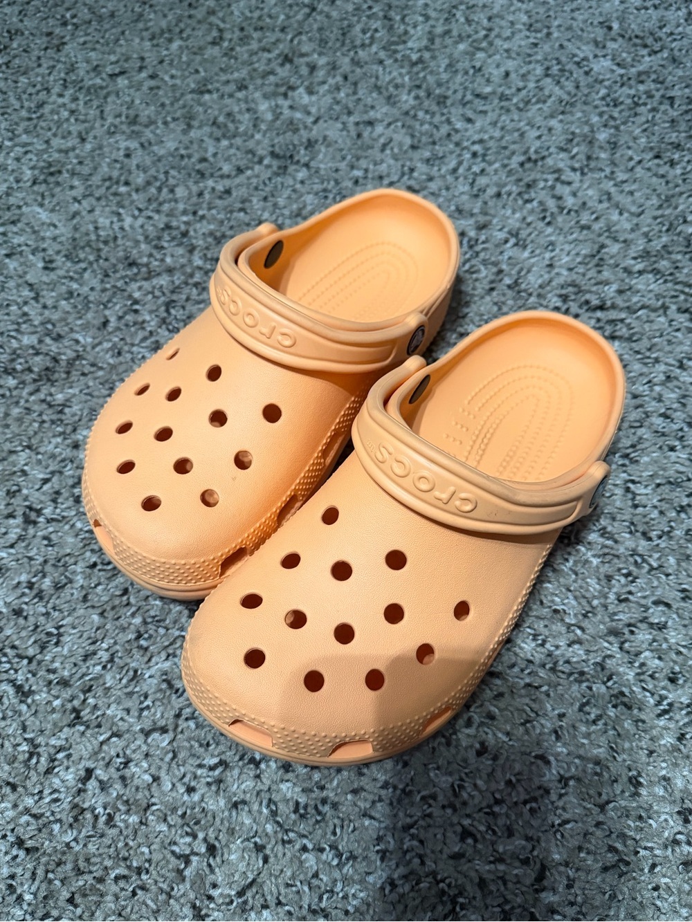 Melon crocs